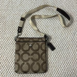 Coach Signature C Logo Gramercy Brown Tan Cross Body Purse